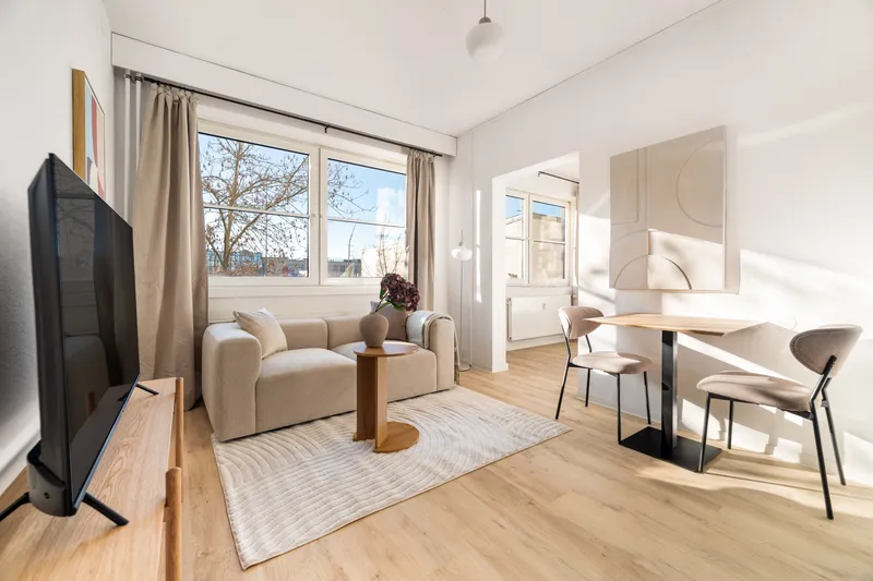Stilvolle 2-Zimmer Wohnung in Wedding - voll möbliert — photo 1